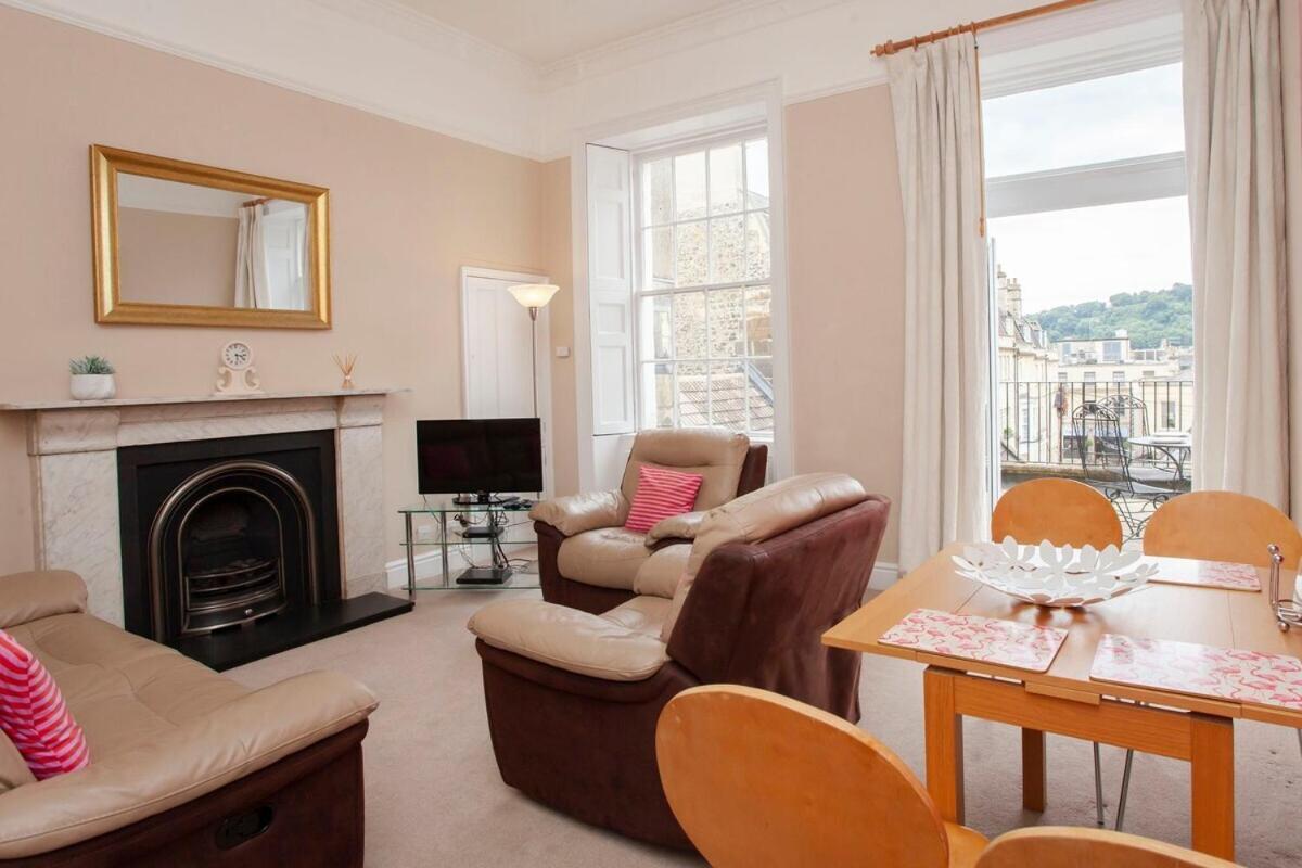 ※ Spacious, Central Bath Apartment ※ Buitenkant foto